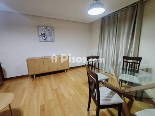 Piso en alquiler en Centro Casco Histórico