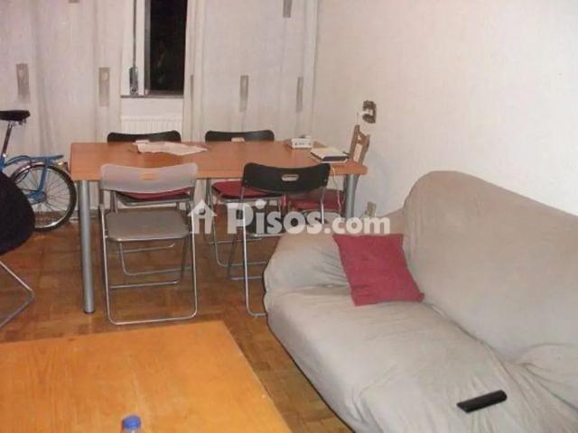 Piso en alquiler en Centro Casco Histórico