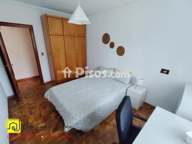 Piso en alquiler en Centro Casco Histórico
