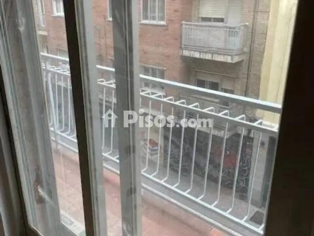 Piso en alquiler en Centro Casco Histórico
