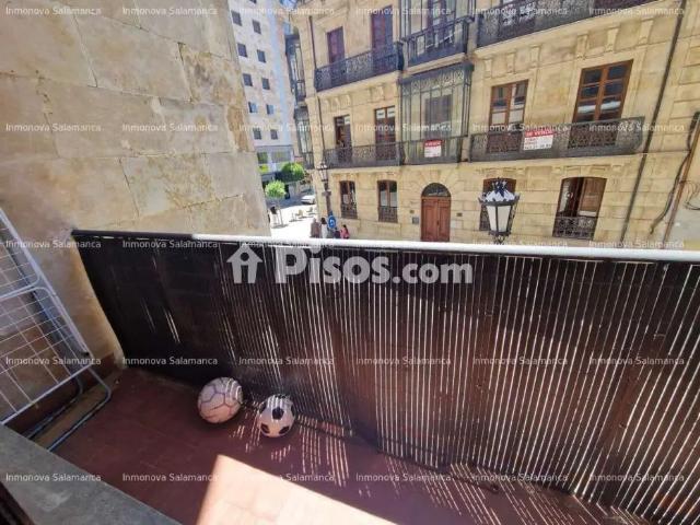 Piso en alquiler en Centro Casco Histórico