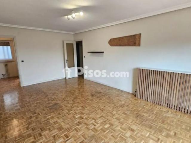 Piso en alquiler en Centro Casco Histórico