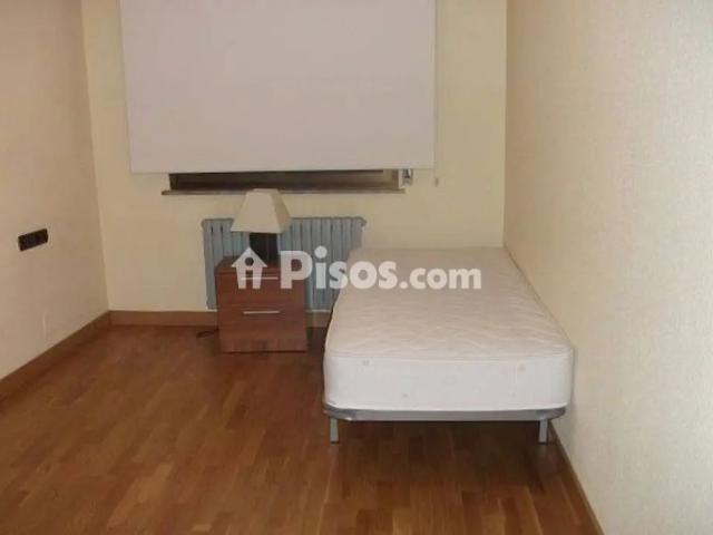 Piso en alquiler en Centro Casco Histórico