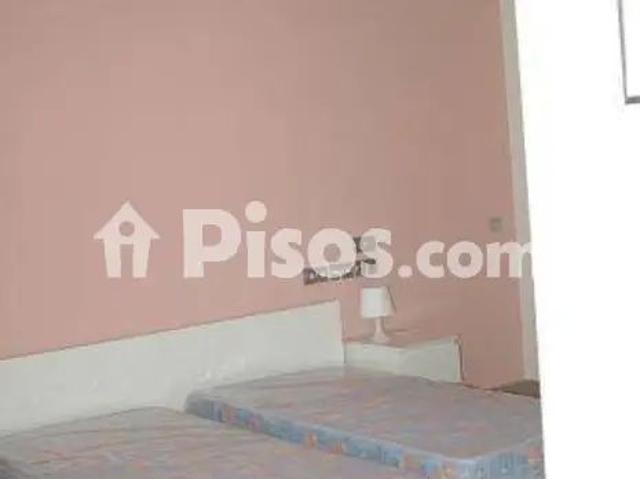 Piso en alquiler en Centro Casco Histórico