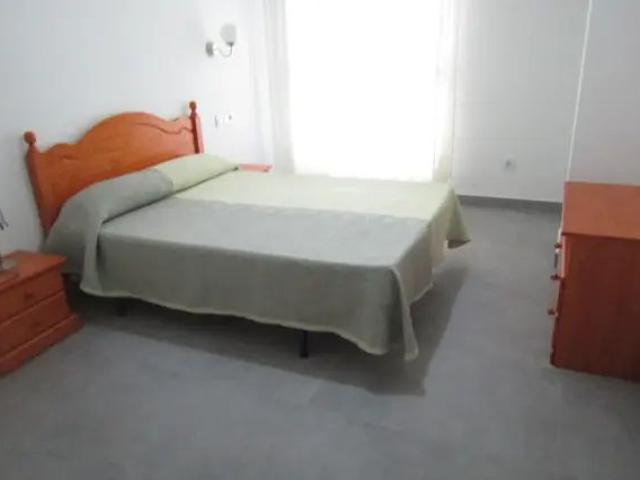 Piso en alquiler en Centro Corredera