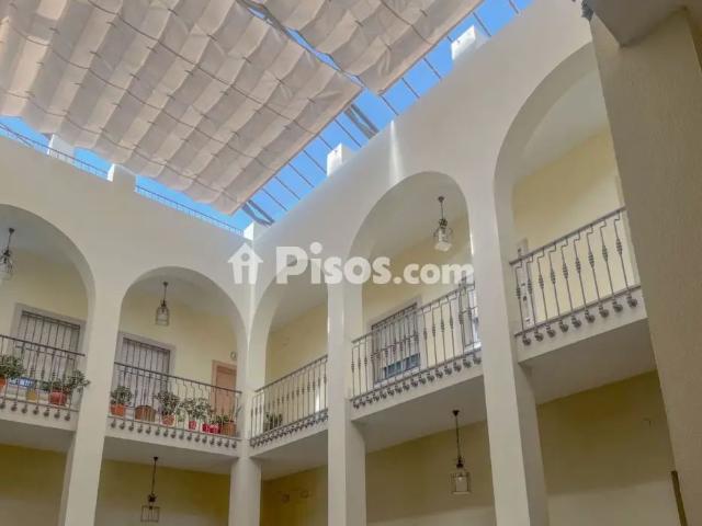 Piso en alquiler en Centro Gavidia