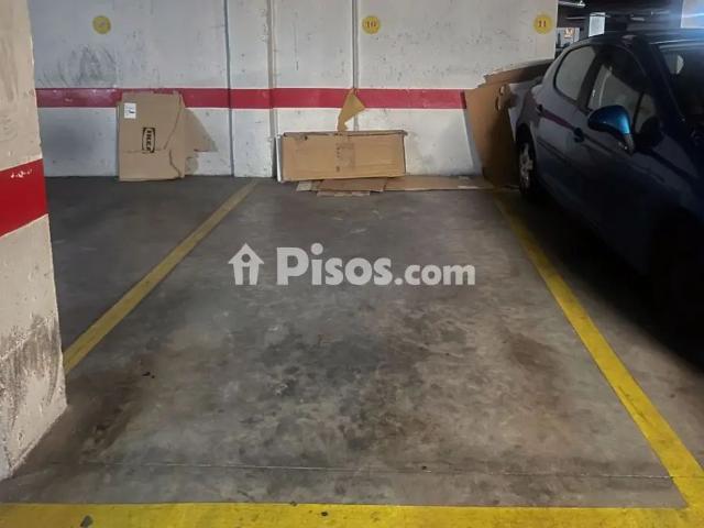 Piso en alquiler en Centro Gavidia