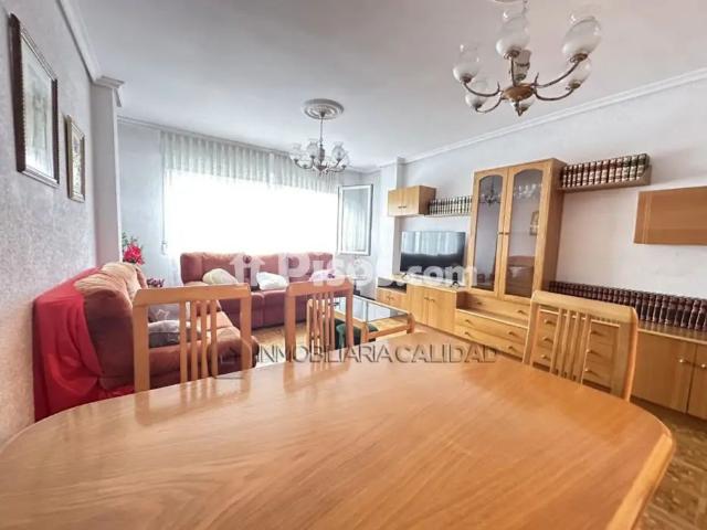 Piso en alquiler en Centro Sur