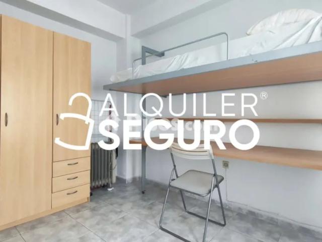 Piso en alquiler en Ciudad Jardín
