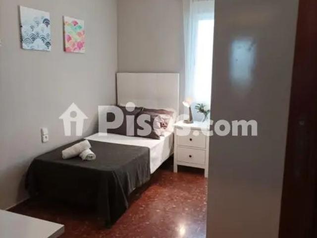 Piso en alquiler en Ciudad Jardín