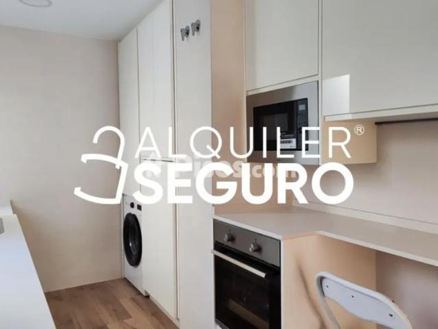 Piso en alquiler en Ciudad Jardín