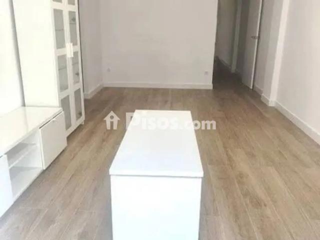 Piso en alquiler en Ciudad Jardín Zoco