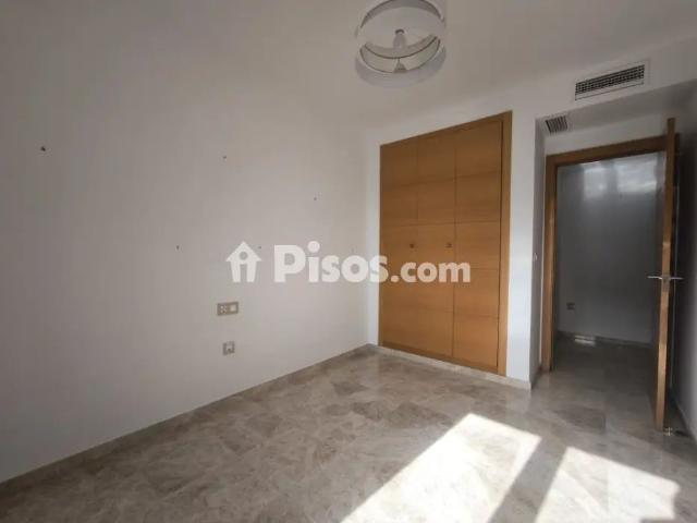 Piso en alquiler en Ciudad Jardín Zoco