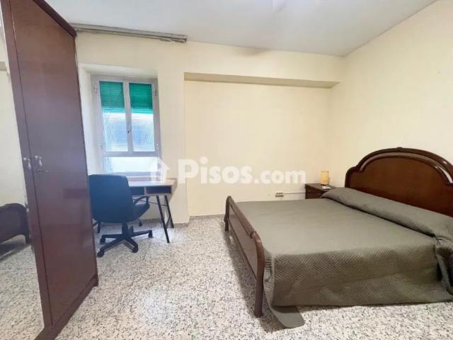Piso en alquiler en Ciudad Jardín Zoco