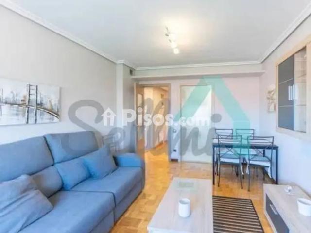 Piso en alquiler en Ciudad Naranco Vallobín