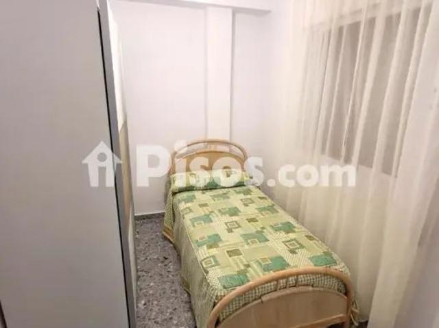 Piso en alquiler en Colón