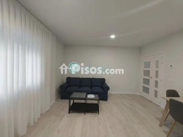 Piso en alquiler en Conde Sepúlveda