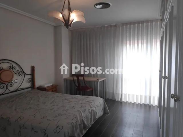 Piso en alquiler en Constitución