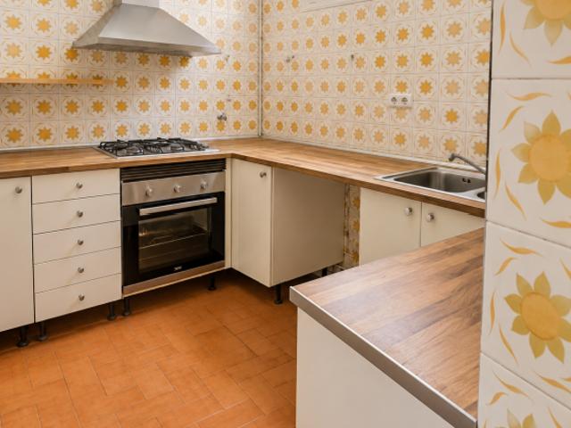 Piso en alquiler en Cort