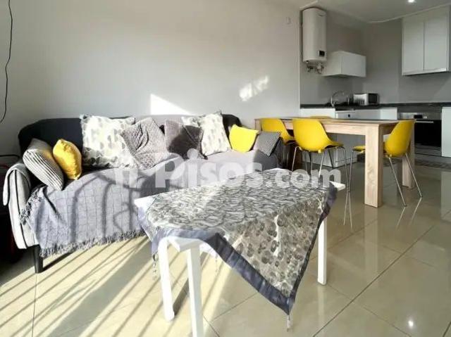 Piso en alquiler en Cortes Valencianas