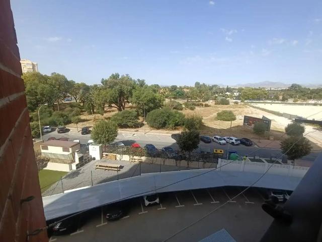 Piso en Alquiler en El Campello