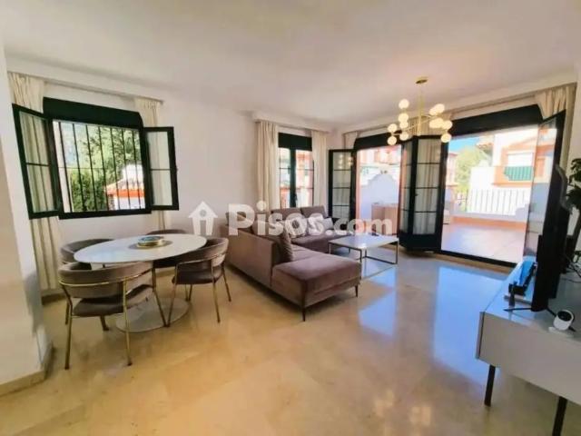 Piso en alquiler en El Paraíso Atalaya Benamara
