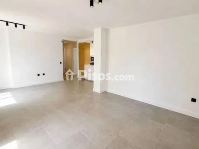 Piso en alquiler en El Paraíso Atalaya Benamara
