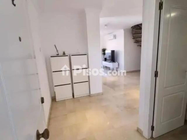 Piso en alquiler en El Paraíso Atalaya Benamara