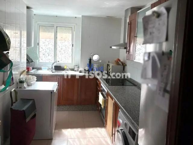 Piso en alquiler en El Polvorón