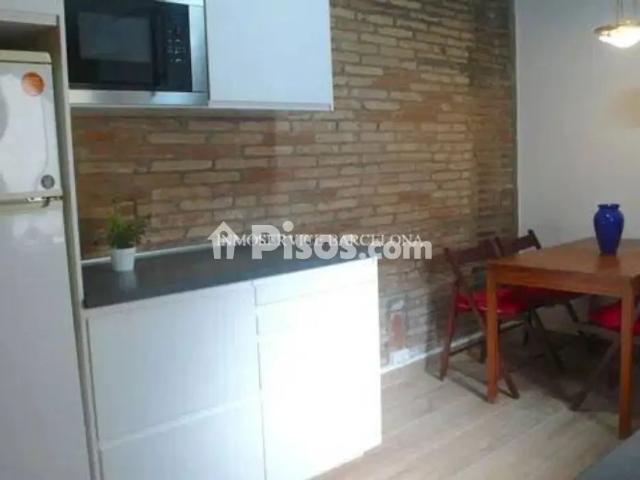 Piso en alquiler en El Raval