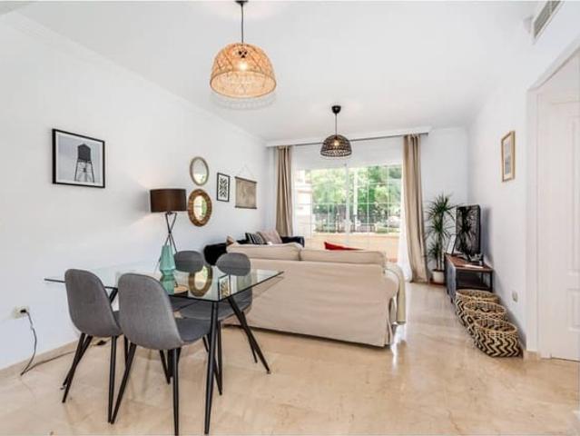 Apartamento en alquiler en Elviria, Málaga Costa del Sol