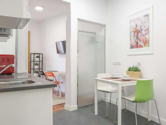 Piso en alquiler en Embajadores, Madrid