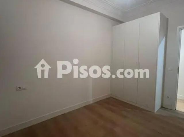 Piso en alquiler en Ensanche