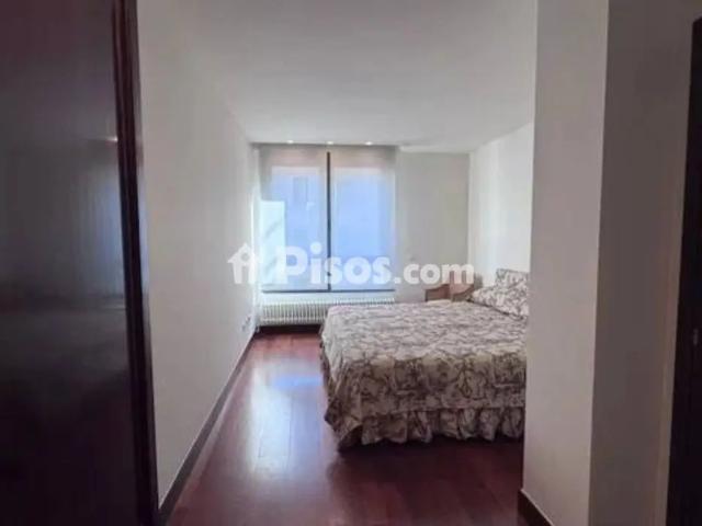 Piso en alquiler en Ensanches Zabalguneak