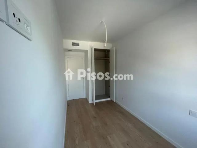 Piso en alquiler en Entrenúcleos