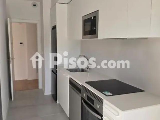 Piso en alquiler en Entrenúcleos