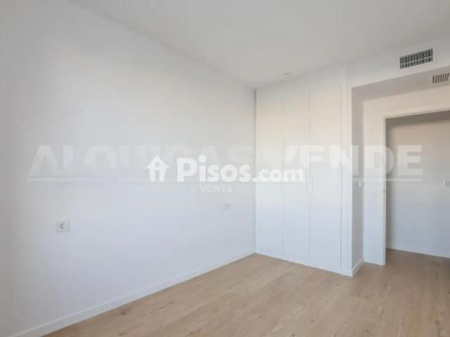 Piso en alquiler en Entrenúcleos