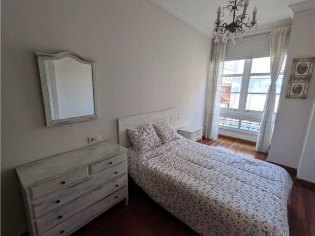 Piso en Alquiler en Ferrol