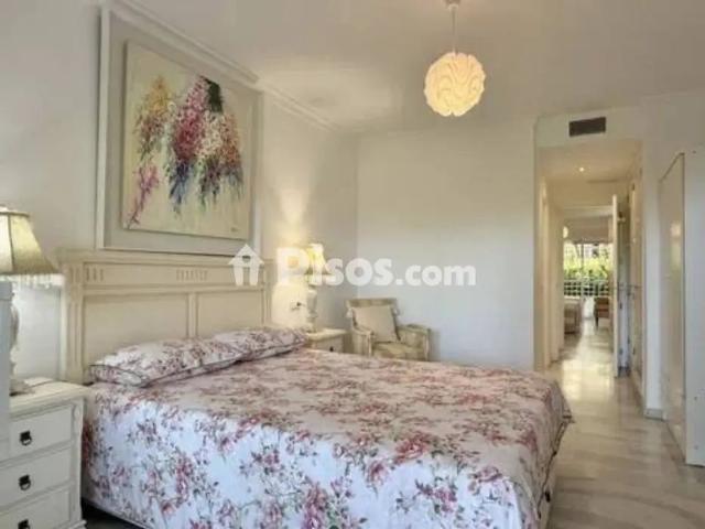 Piso en alquiler en Guadalmina