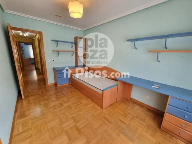 Piso en alquiler en Gamonal 4