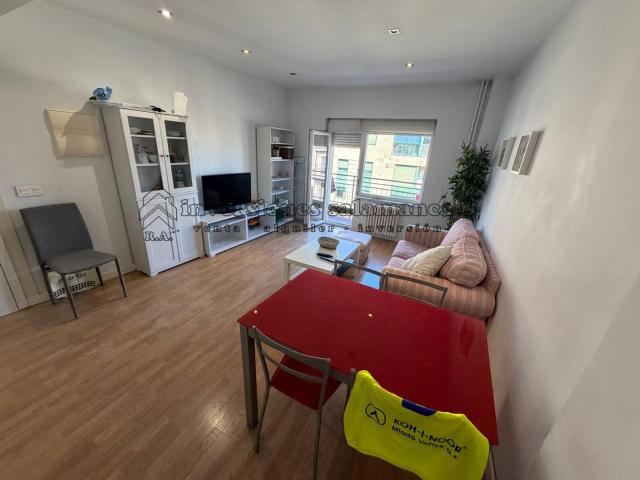 Piso en alquiler en Garrido Labradores 37004