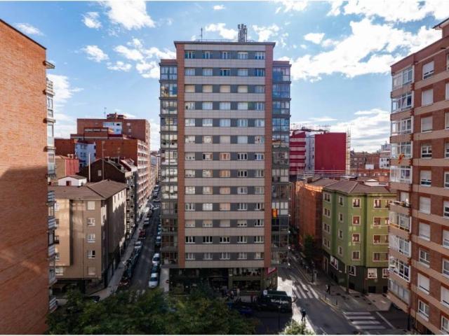 Piso en Alquiler en Gijón