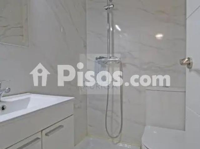 Piso en alquiler en Goya