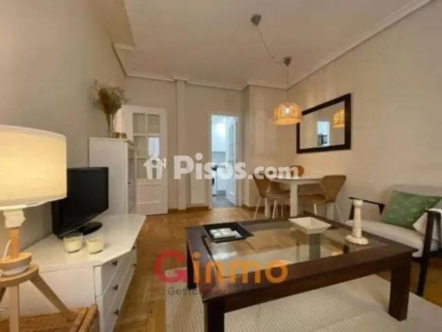 Piso en alquiler en Goya