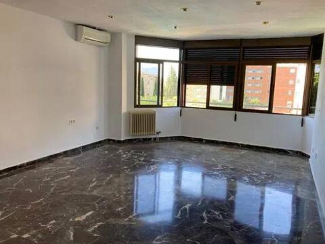 Piso en Alquiler en Granada
