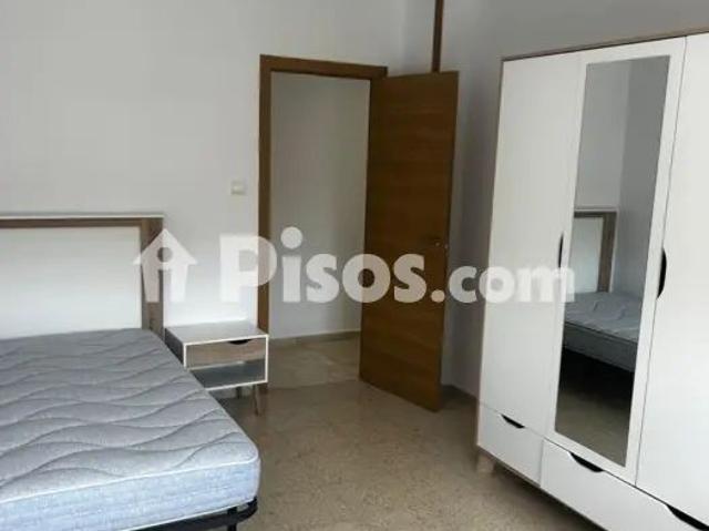 Piso en alquiler en Granada