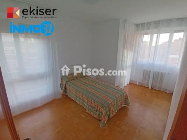 Piso en alquiler en Iturrama