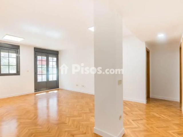 Piso en alquiler en Juan Carlos I