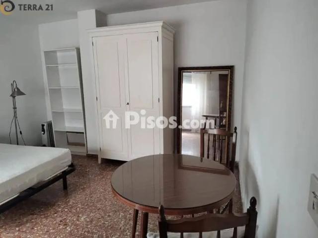 Piso en alquiler en Jaén Capital
