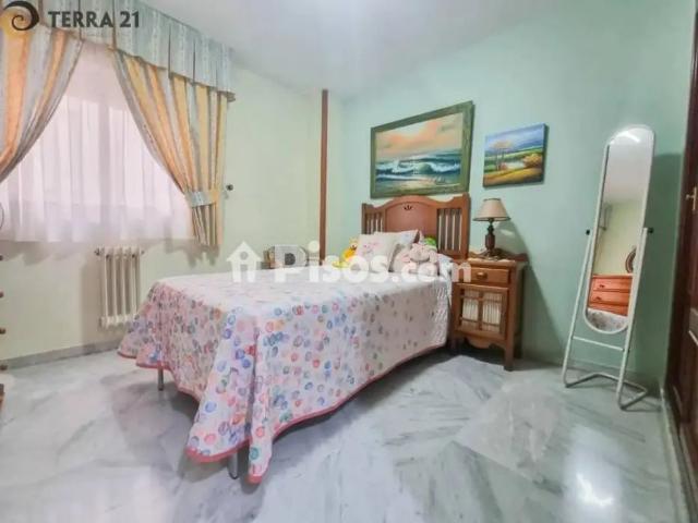 Piso en alquiler en Jaén Capital